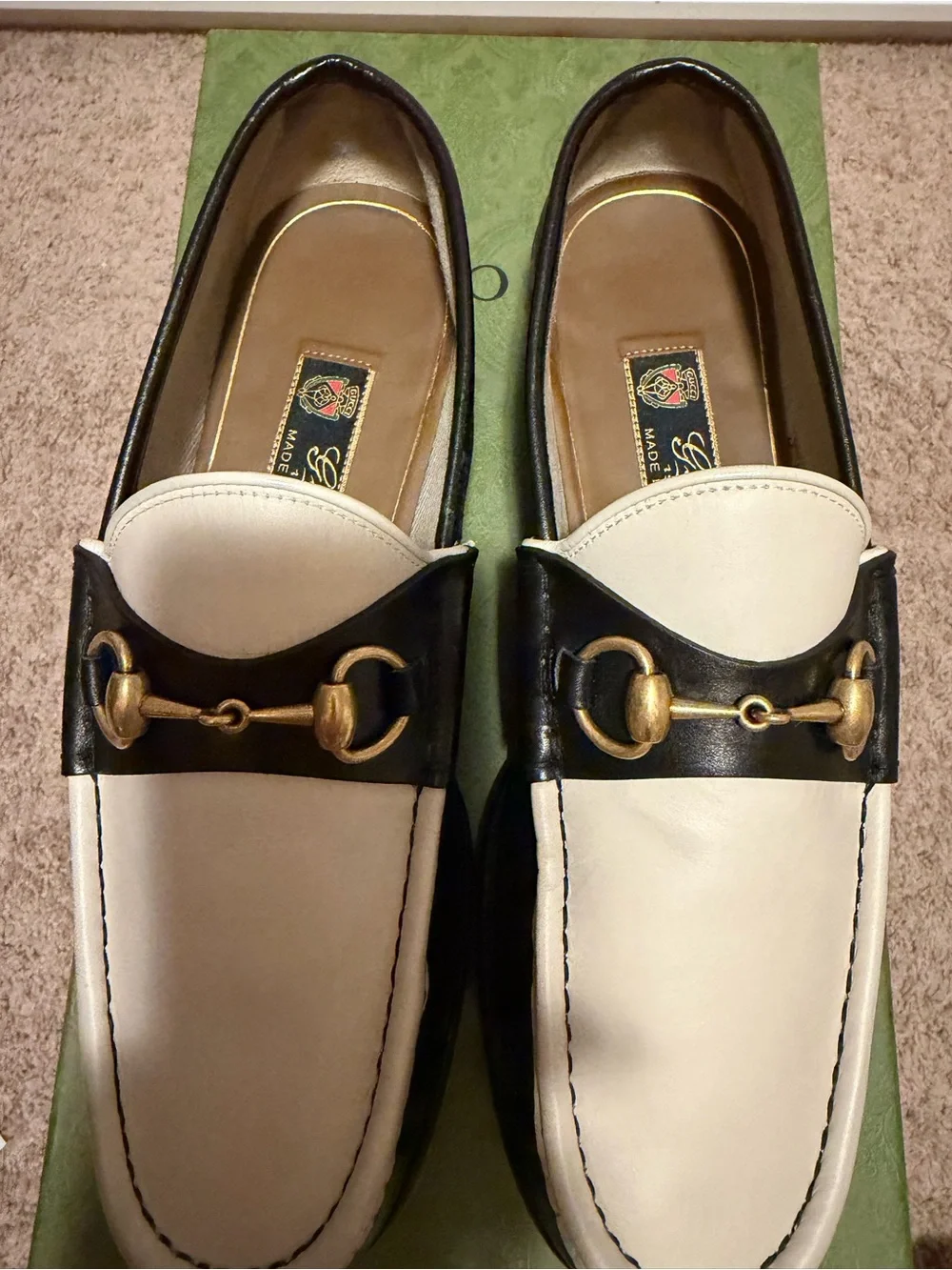 Gucci Two-Tone White & Black Leather Horsebit Loafers